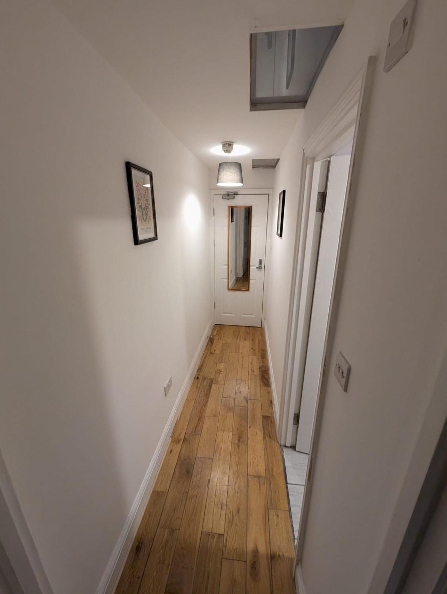 London En-Suite Double Rooms - Leytonstone E11 ภายนอก รูปภาพ