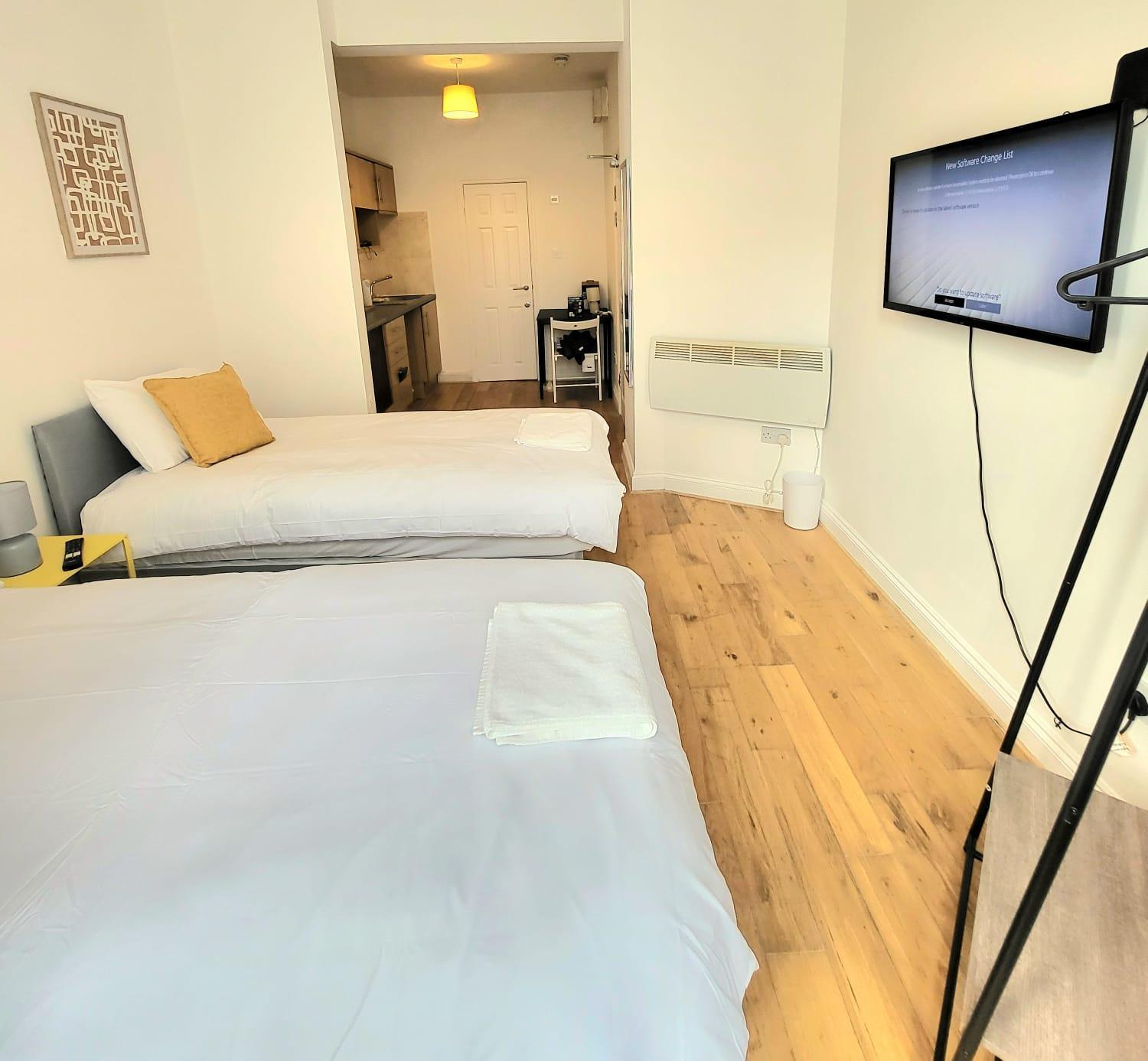 London En-Suite Double Rooms - Leytonstone E11 ภายนอก รูปภาพ