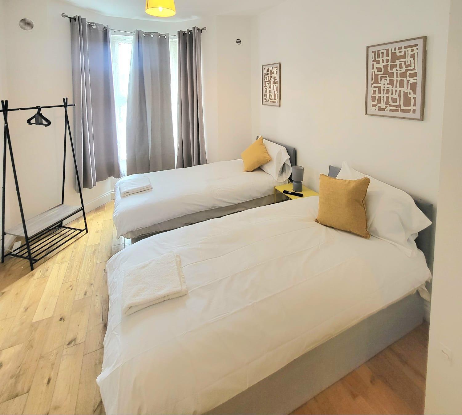 London En-Suite Double Rooms - Leytonstone E11 ภายนอก รูปภาพ