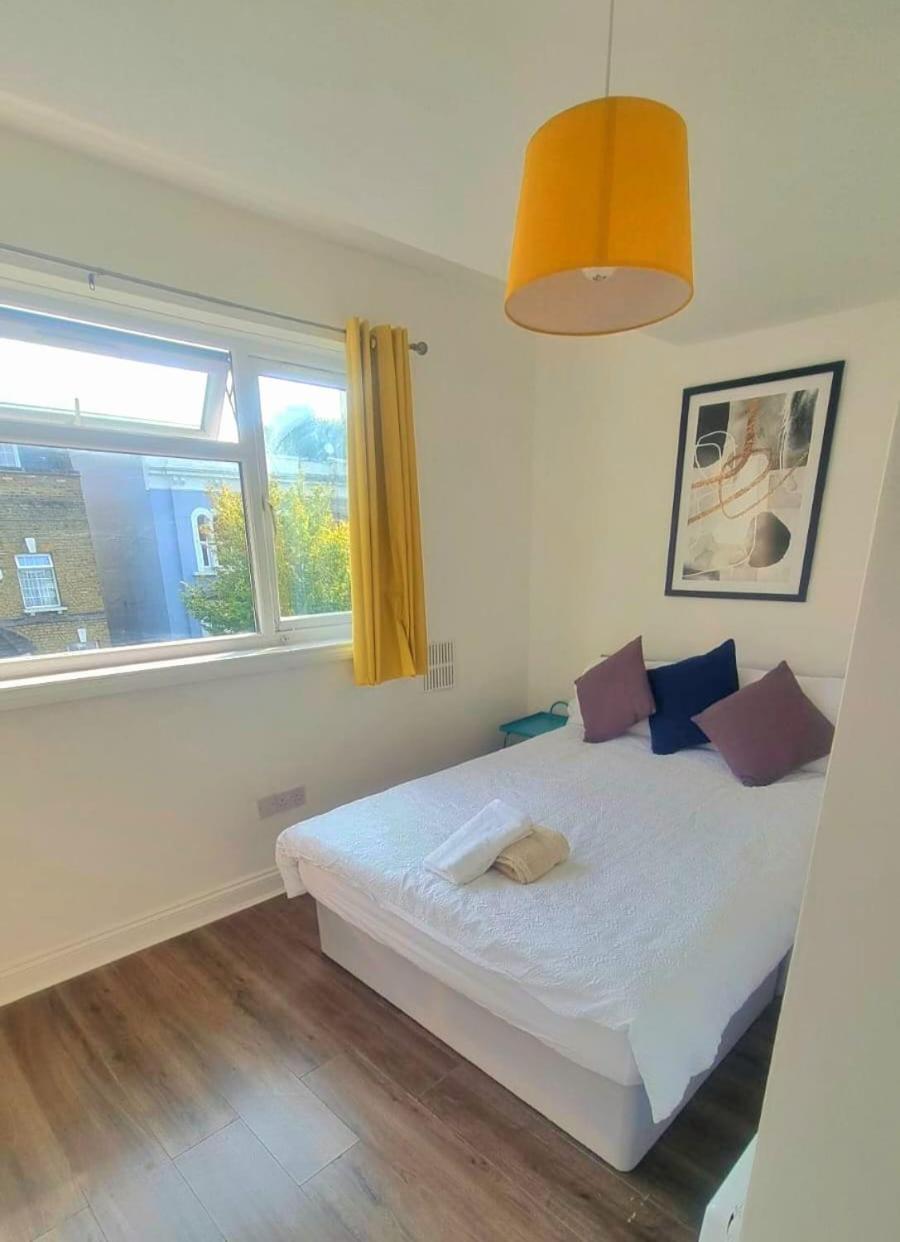 London En-Suite Double Rooms - Leytonstone E11 ภายนอก รูปภาพ